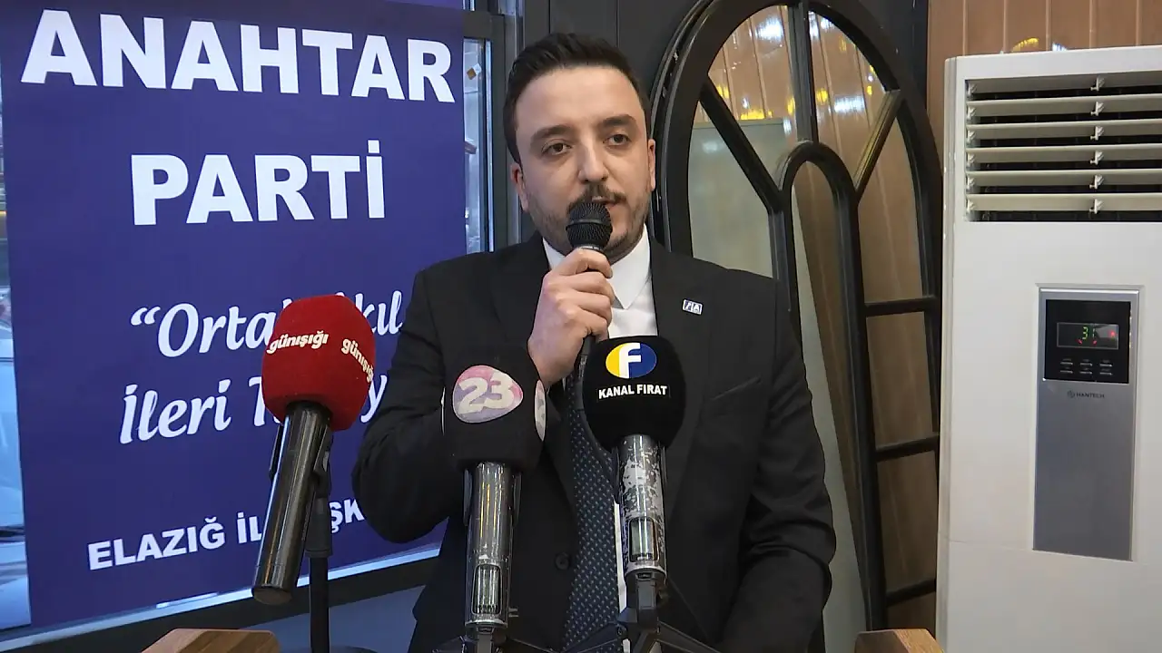 Anahtar Parti Teşkilatı İftar Programında Bir Araya Geldi