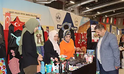 Elazığ Belediyesi'nin Kursiyerlerinden Yıl Sonu Sergisi