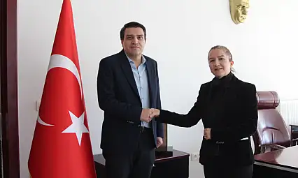 FÜ İletişim Fakültesi Dekanlığı' na Prof. Dr. Kenan  Demirci Atandı