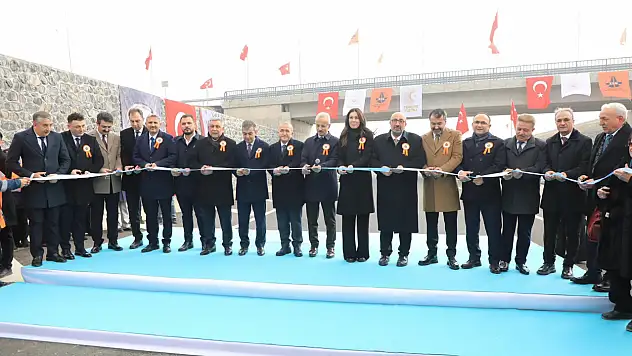 Bakan Uraloğlu'nun Katılımıyla Harput İl Yolunun Açılışı Yapıldı