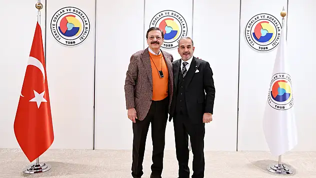 Başkan Alan Hisarcıklıoğlu'nu Ziyaret Etti
