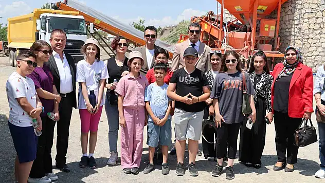 Çocuklar Geri Dönüşüm Parkı'nda Doyasıya Eğlendi