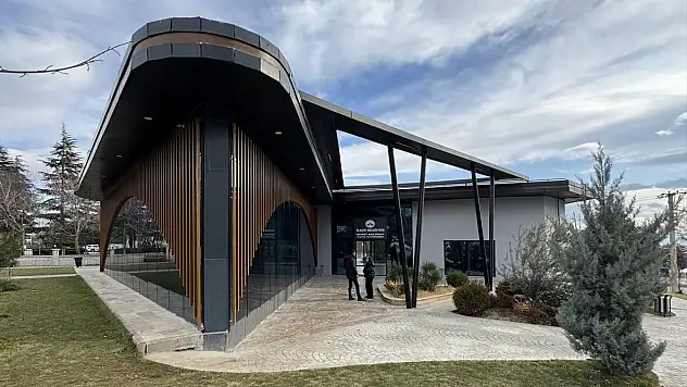 Elazığ'da Öğrenciler Modern Mahalle Kütüphanelerinde Geleceğe Hazırlanıyor