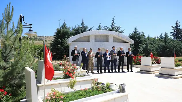 Kurban Bayramı Arefesinde Şehitler Unutulmadı