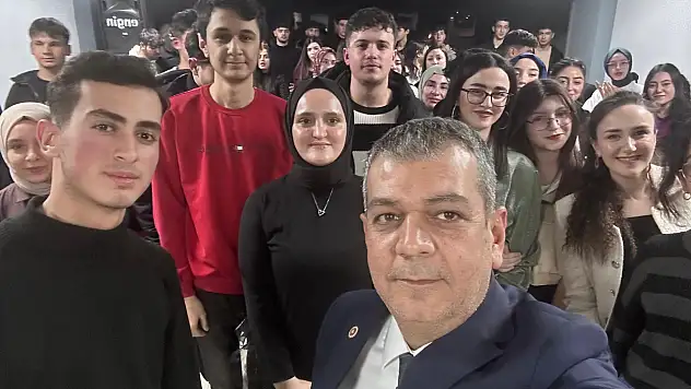 Milletvekili Erol Keleş Gençlerle Bir Araya Geldi