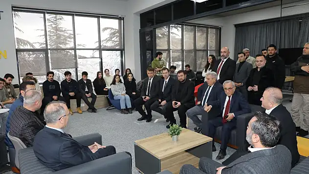 Prof. Dr. Yasemin Açık Ar-Ge Merkezi'ni  İl Yöneticileri Ziyaret Etti