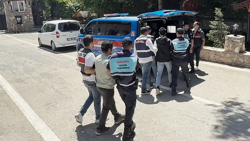 Elazığ Merkezli 4 İlde Dolandırıcılık Operasyonu: 2 Tutuklama