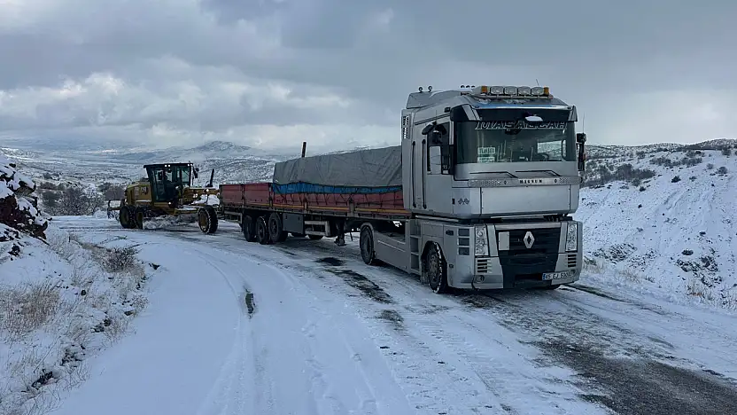 Elazığ'da Tüm Köy Yolları Ulaşıma Açıldı